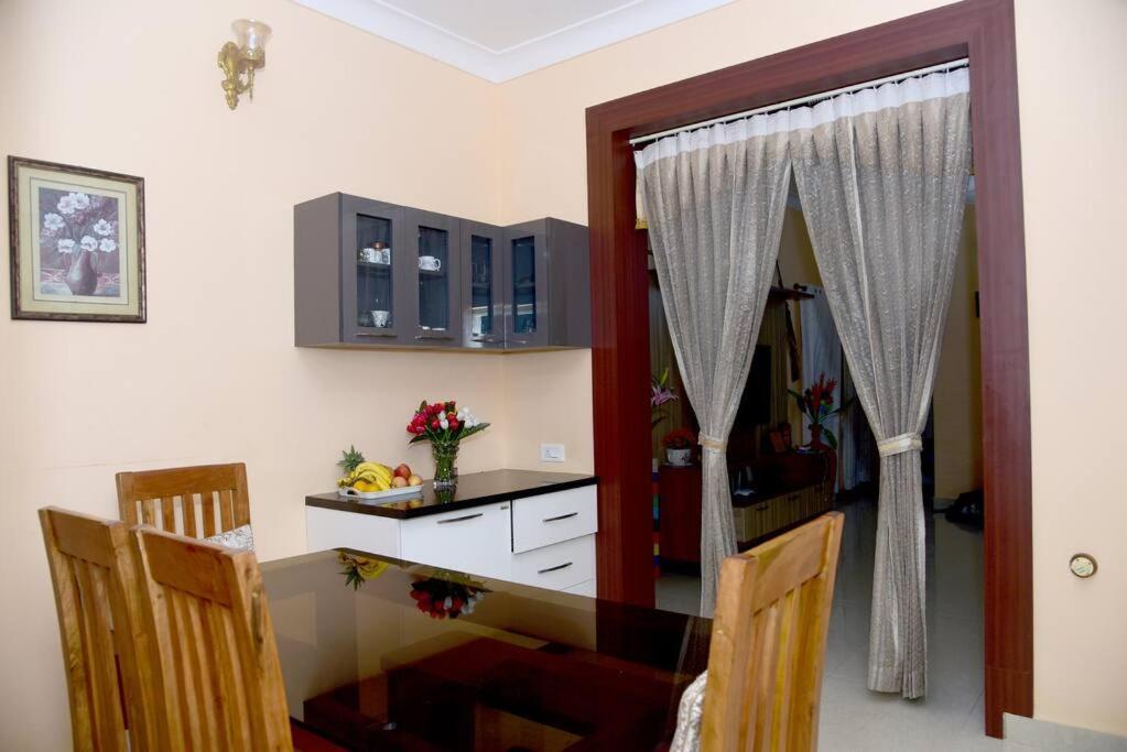 S R Luxurious Fully Ac 3 Bhk Bunglow Mysore Villa Ngoại thất bức ảnh