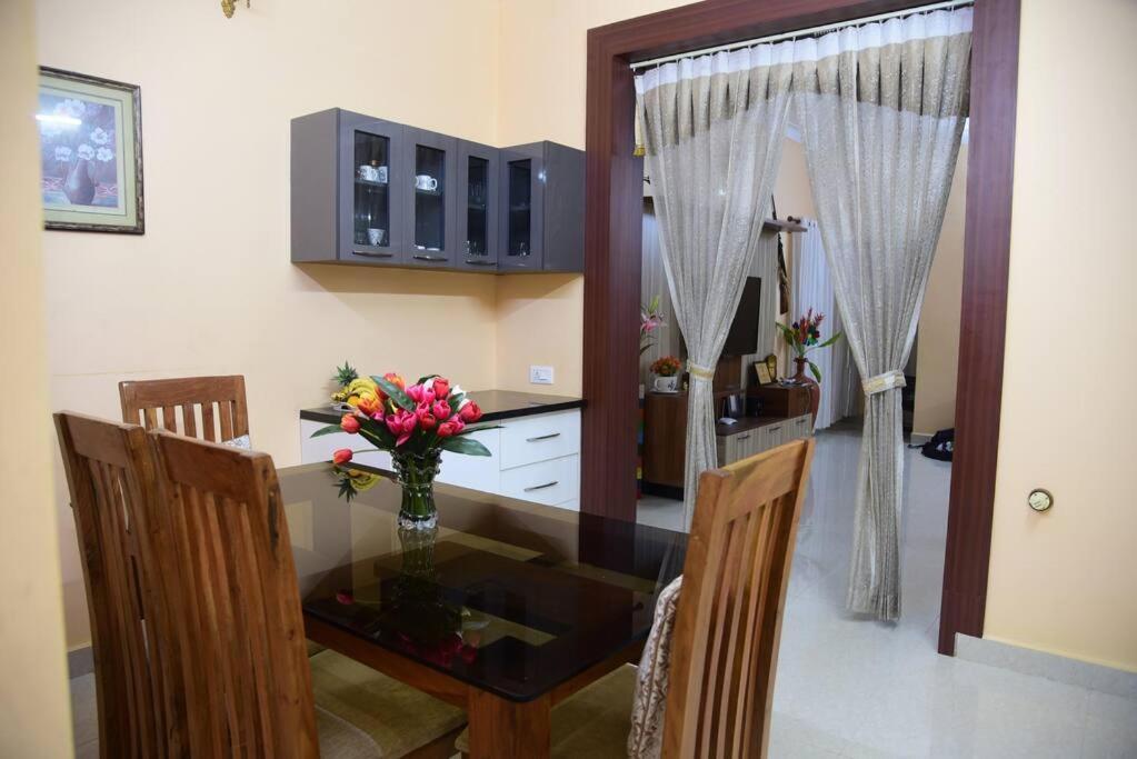 S R Luxurious Fully Ac 3 Bhk Bunglow Mysore Villa Ngoại thất bức ảnh